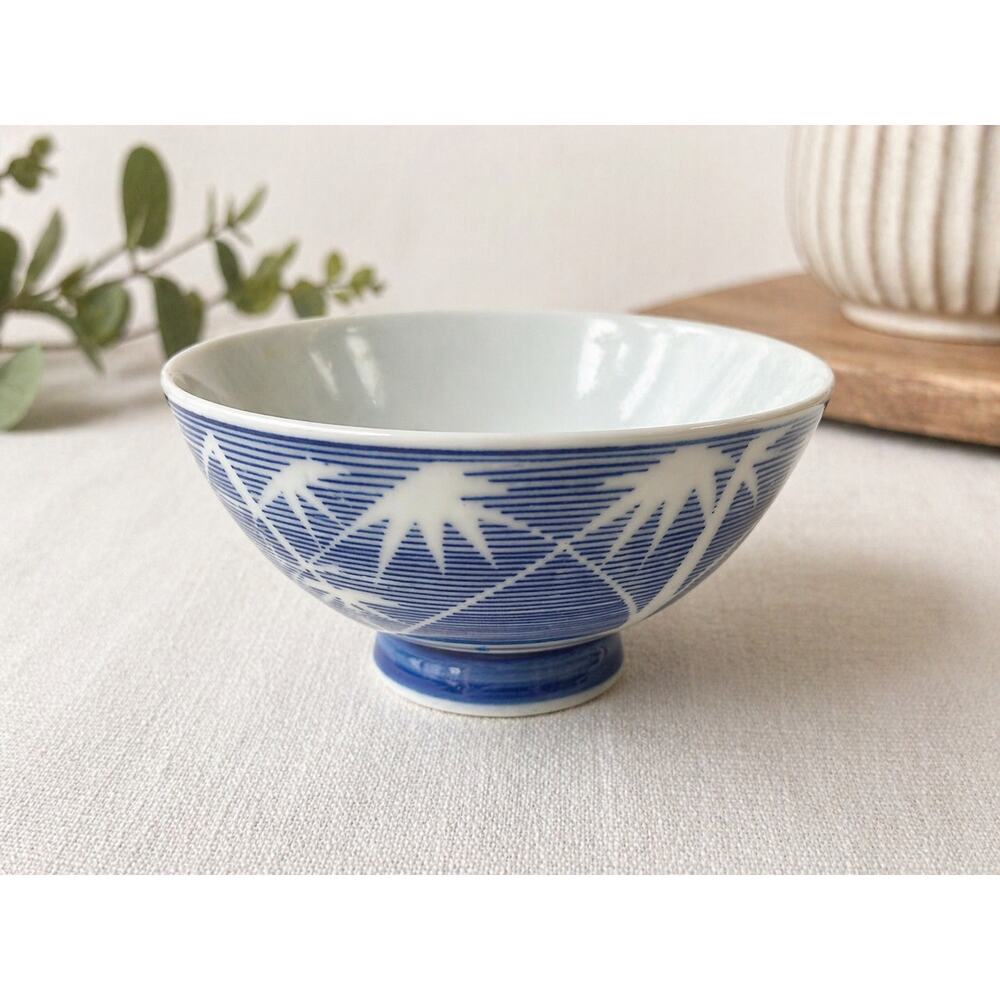 Vintage Japan Blue White Porcelain Rice Bowl Geometric Bamboo Pattern